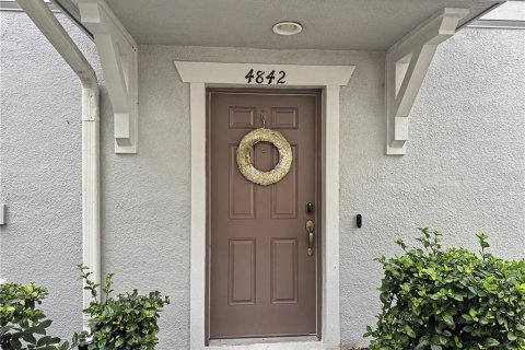Touwnhouse à louer à Riverview, Floride: 2 chambres, 122.63 m2 № 2285686 - photo 4