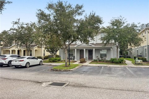 Touwnhouse à louer à Riverview, Floride: 2 chambres, 122.63 m2 № 2285686 - photo 3