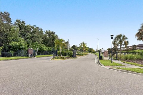 Touwnhouse à louer à Riverview, Floride: 2 chambres, 122.63 m2 № 2285686 - photo 23