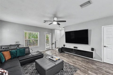 Touwnhouse à louer à Riverview, Floride: 2 chambres, 122.63 m2 № 2285686 - photo 8