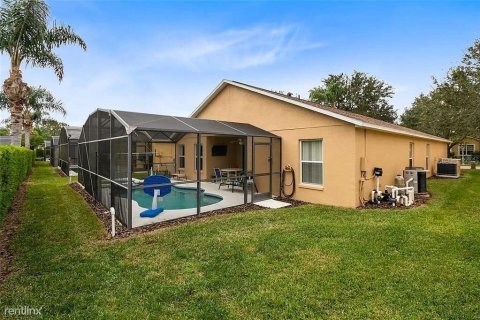 House in Clermont, Florida 5 bedrooms, 154.4 sq.m. № 1866497 - photo 30