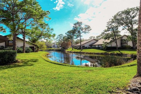 Casa en alquiler en Sarasota, Florida, 2 dormitorios, 119.19 m2 № 941657 - foto 10