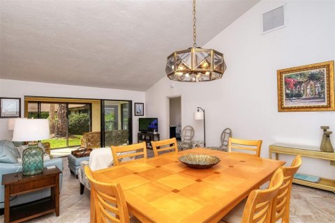 Casa en alquiler en Sarasota, Florida, 2 dormitorios, 119.19 m2 № 941657 - foto 5