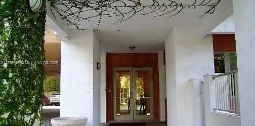 Condominio en Miami, Florida, 1 dormitorio № 1921600
