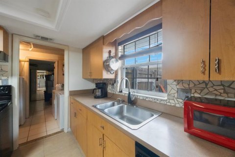 Casa en venta en Largo, Florida, 3 dormitorios, 130.06 m2 № 1913097 - foto 12
