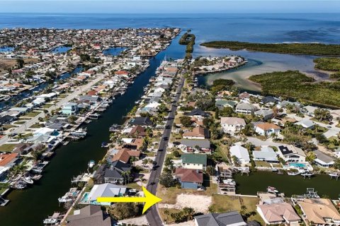 Land in New Port Richey, Florida № 2145545 - photo 15