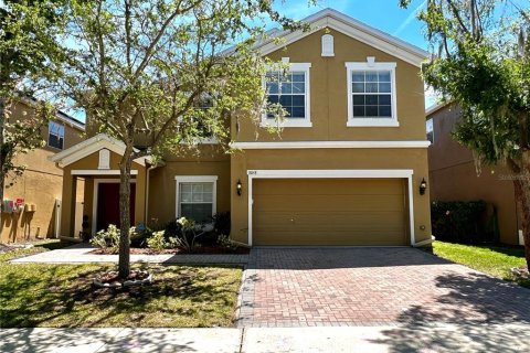 House in Tampa, Florida 5 bedrooms, 275.73 sq.m. № 2234529