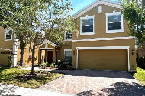 House in Tampa, Florida 5 bedrooms, 275.73 sq.m. № 2234529 - photo 3