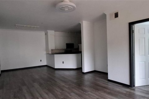 Condo in Jacksonville, Florida, 3 bedrooms № 2238442 - photo 19
