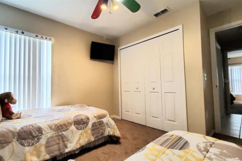 Villa ou maison à vendre à Kissimmee, Floride: 4 chambres, 154.4 m2 № 2267174 - photo 15
