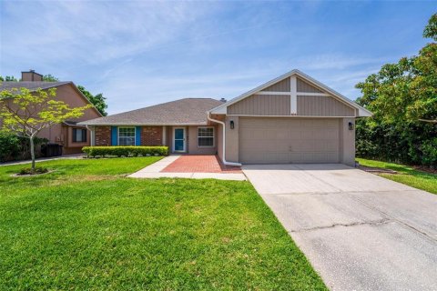 Casa en venta en Lake Mary, Florida, 4 dormitorios, 189.43 m2 № 1655117 - foto 2