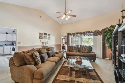 Casa en venta en Land O' Lakes, Florida, 3 dormitorios, 156.73 m2 № 1762090 - foto 7