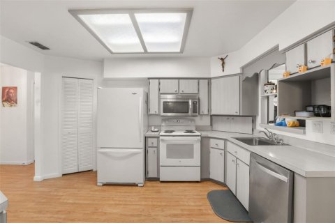 Villa ou maison à vendre à Leesburg, Floride: 3 chambres, 145.76 m2 № 2157969 - photo 12