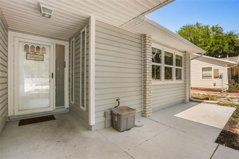 Villa ou maison à vendre à Leesburg, Floride: 3 chambres, 145.76 m2 № 2157969 - photo 4