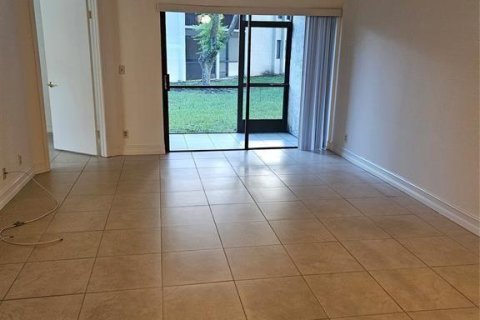 Condo à Margate, Floride, 2 chambres № 2258137