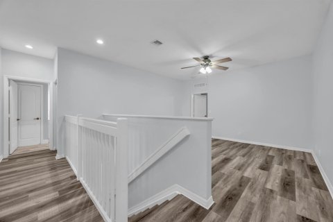 Townhouse in Stuart, Florida 3 bedrooms, 188.68 sq.m. № 2175419 - photo 18