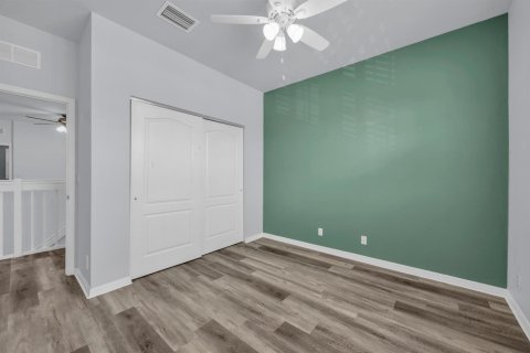 Townhouse in Stuart, Florida 3 bedrooms, 188.68 sq.m. № 2175419 - photo 30