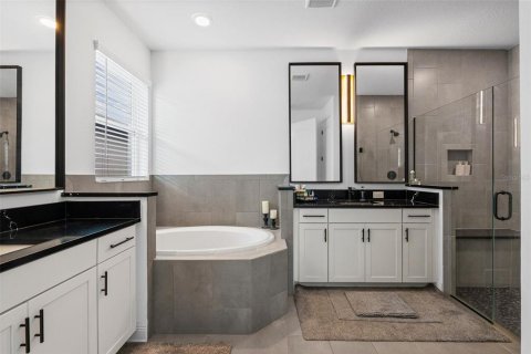 Villa ou maison à vendre à Bradenton, Floride: 4 chambres, 214.98 m2 № 2308283 - photo 28