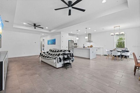 Villa ou maison à vendre à Bradenton, Floride: 4 chambres, 214.98 m2 № 2308283 - photo 13