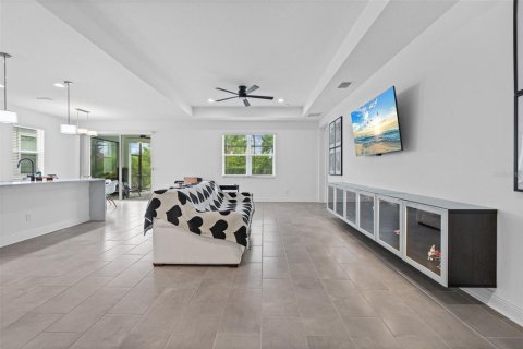 Villa ou maison à vendre à Bradenton, Floride: 4 chambres, 214.98 m2 № 2308283 - photo 10