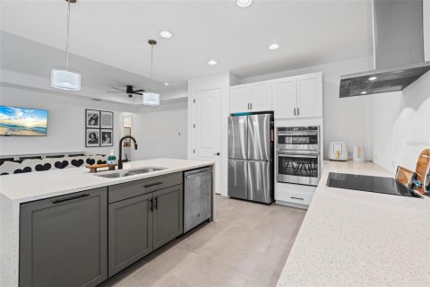 Villa ou maison à vendre à Bradenton, Floride: 4 chambres, 214.98 m2 № 2308283 - photo 19
