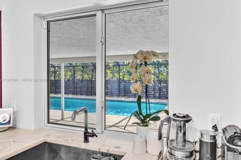 Купить виллу или дом в Холливуд, Флорида 4 спальни, 378.86м2, № 2251618 - фото 10