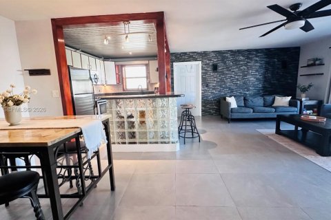 Condominio en venta en Delray Beach, Florida, 2 dormitorios, 98.1 m2 № 2024957 - foto 9