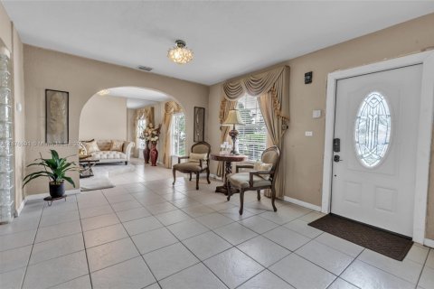 Casa en venta en Miami, Florida, 3 dormitorios, 160.54 m2 № 1925157 - foto 4