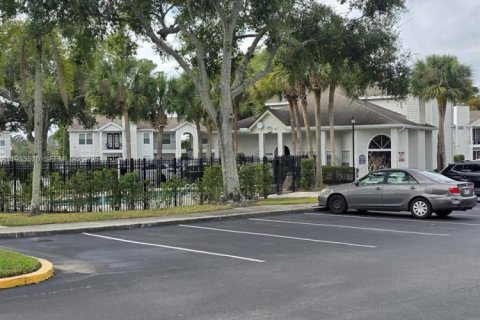 Condominio en alquiler en Orlando, Florida, 1 dormitorio, 60.39 m2 № 1991318 - foto 10