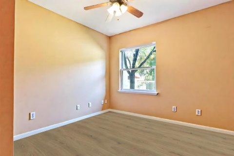 Villa ou maison à vendre à Lake Worth, Floride: 5 chambres, 269.51 m2 № 2146316 - photo 20