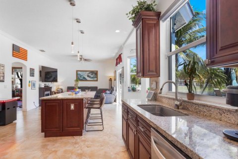 Villa ou maison à vendre à Lake Worth, Floride: 5 chambres, 269.51 m2 № 2146316 - photo 9