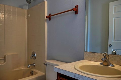 Снять в аренду виллу или дом в Киссимми, Флорида 1 комната, 149.48м2, № 2217058 - фото 5