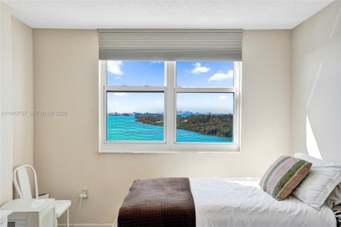 Купить кондоминиум в Санни-Айлс-Бич, Флорида 2 спальни, 113.34м2, № 2017922 - фото 18