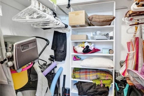 Купить кондоминиум в Санни-Айлс-Бич, Флорида 2 спальни, 113.34м2, № 2017922 - фото 16