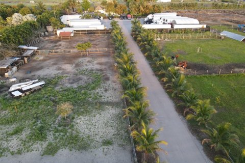 Immobilier commercial à Miami, Floride № 2051898