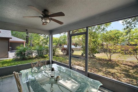Casa en venta en Tavares, Florida, 4 dormitorios, 164.62 m2 № 1614458 - foto 10