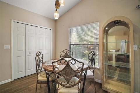 Casa en venta en Tavares, Florida, 4 dormitorios, 164.62 m2 № 1614458 - foto 18