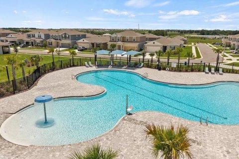 Casa en venta en Haines City, Florida, 4 dormitorios, 177.44 m2 № 2385938 - foto 19