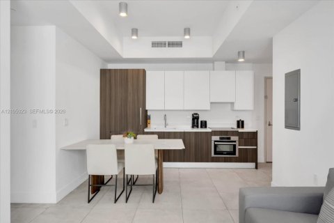 Condo à Miami, Floride, 1 chambre № 2412764