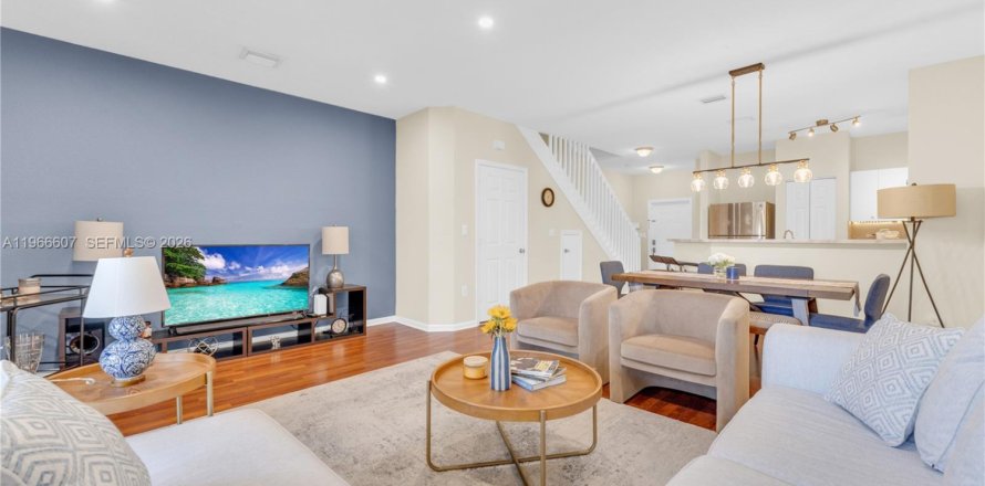Touwnhouse à Tamarac, Floride 3 chambres, 132.66 m2 № 2028245