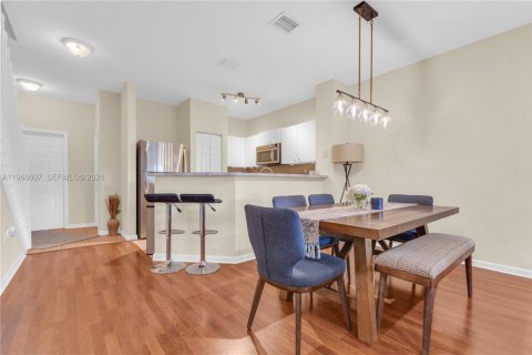 Touwnhouse à louer à Tamarac, Floride: 3 chambres, 132.66 m2 № 2028245 - photo 7