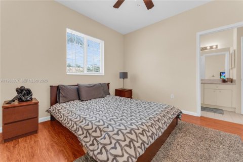 Touwnhouse à louer à Tamarac, Floride: 3 chambres, 132.66 m2 № 2028245 - photo 22