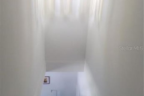 Villa ou maison à louer à DeLand, Floride: 3 chambres, 172.52 m2 № 2144800 - photo 20
