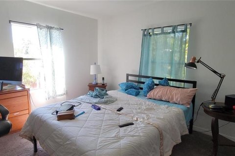 Villa ou maison à louer à DeLand, Floride: 3 chambres, 172.52 m2 № 2144800 - photo 16