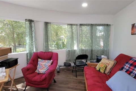Villa ou maison à louer à DeLand, Floride: 3 chambres, 172.52 m2 № 2144800 - photo 25