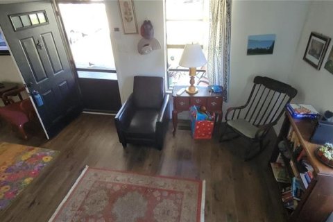 Villa ou maison à louer à DeLand, Floride: 3 chambres, 172.52 m2 № 2144800 - photo 8