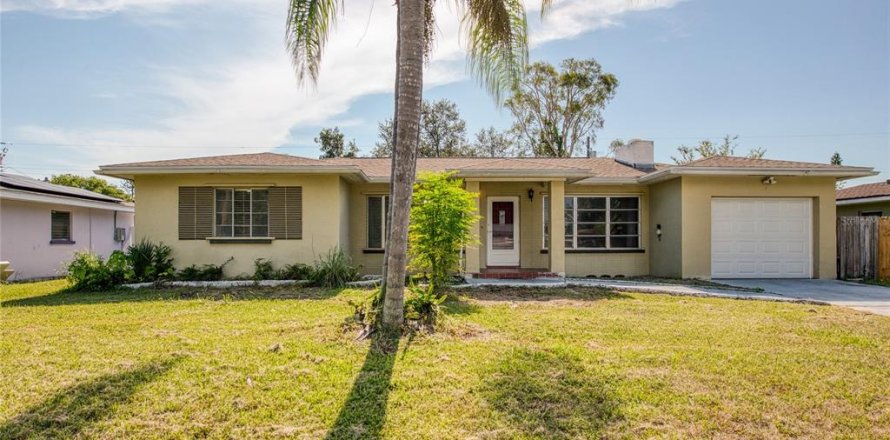 Casa en Clearwater, Florida 3 dormitorios, 130.06 m2 № 1878343