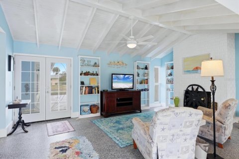 House in Rotonda, Florida 2 bedrooms, 148.27 sq.m. № 2121990 - photo 9