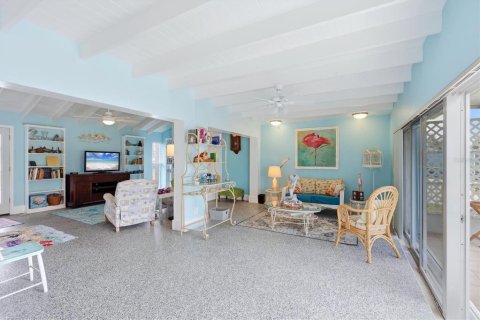 House in Rotonda, Florida 2 bedrooms, 148.27 sq.m. № 2121990 - photo 8