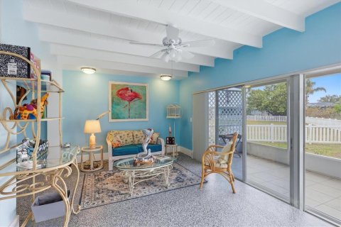 House in Rotonda, Florida 2 bedrooms, 148.27 sq.m. № 2121990 - photo 7